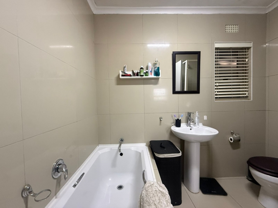 2 Bedroom Property for Sale in Hamilton Estate Western Cape